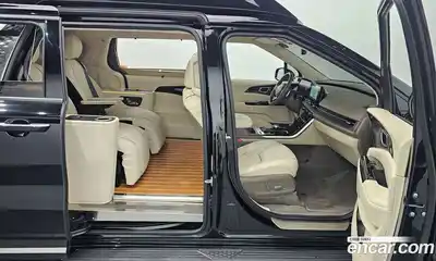 Kia Canival 2023 3.5 Автомат в Москве № 115722, миниатюра 3