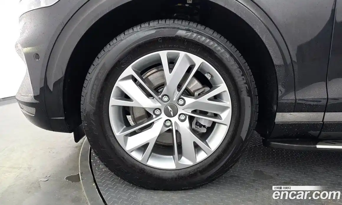 Genesis GV70 2023 2.5 Автомат в Москве № 116381, фото 11