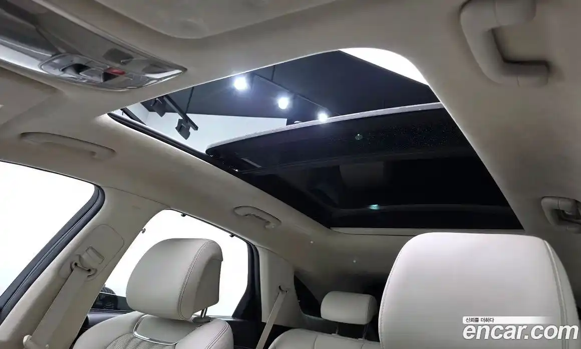 Genesis GV70 2023 2.5 Автомат в Москве № 116381, фото 17