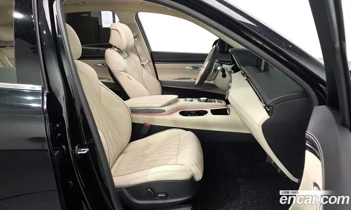 Genesis GV70 2023 2.5 Автомат в Москве № 116381, фото 18