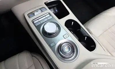 Genesis GV70 2023 2.5 Автомат в Москве № 116381, миниатюра 6
