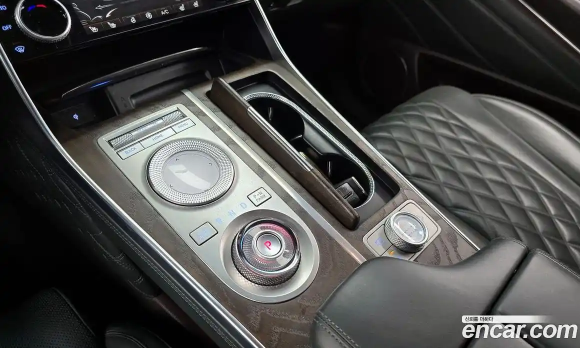 Genesis GV80 2022 2.5 Автомат в Москве № 117464, фото 19