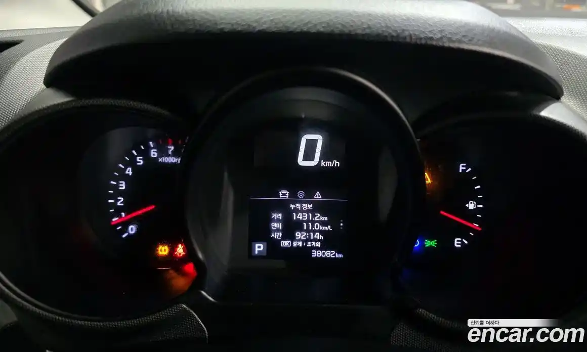 Kia Ray 2022 1.0 Автомат в Москве № 122154, фото 16