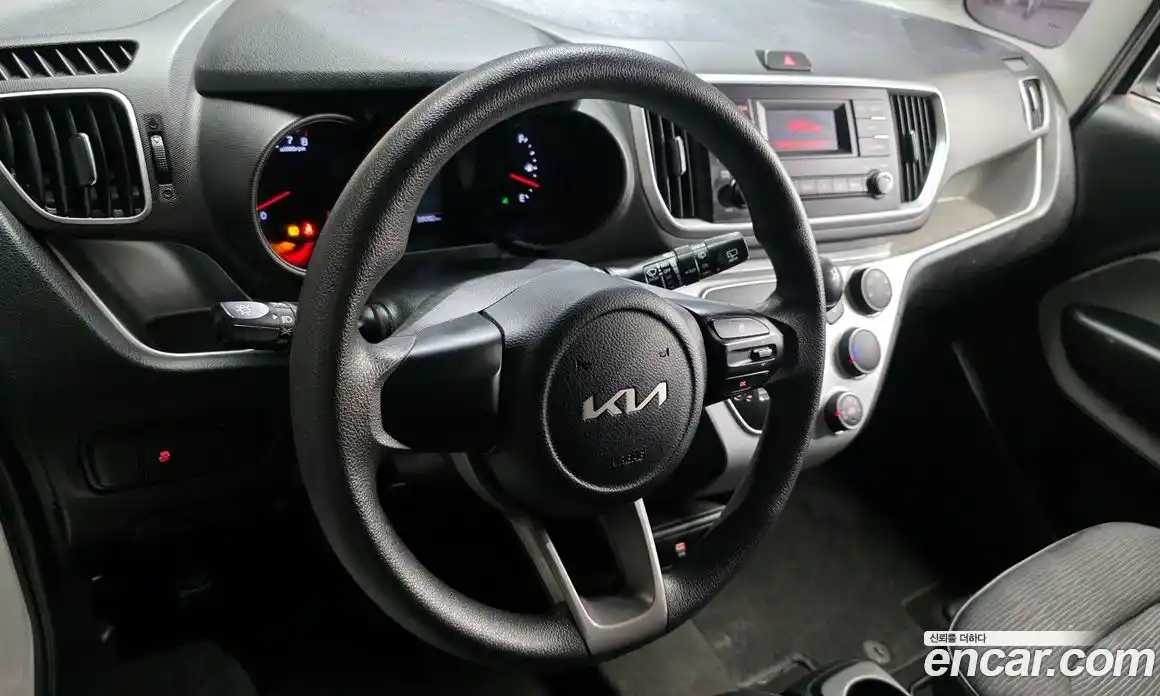 Kia Ray 2022 1.0 Автомат в Москве № 122154, фото 18