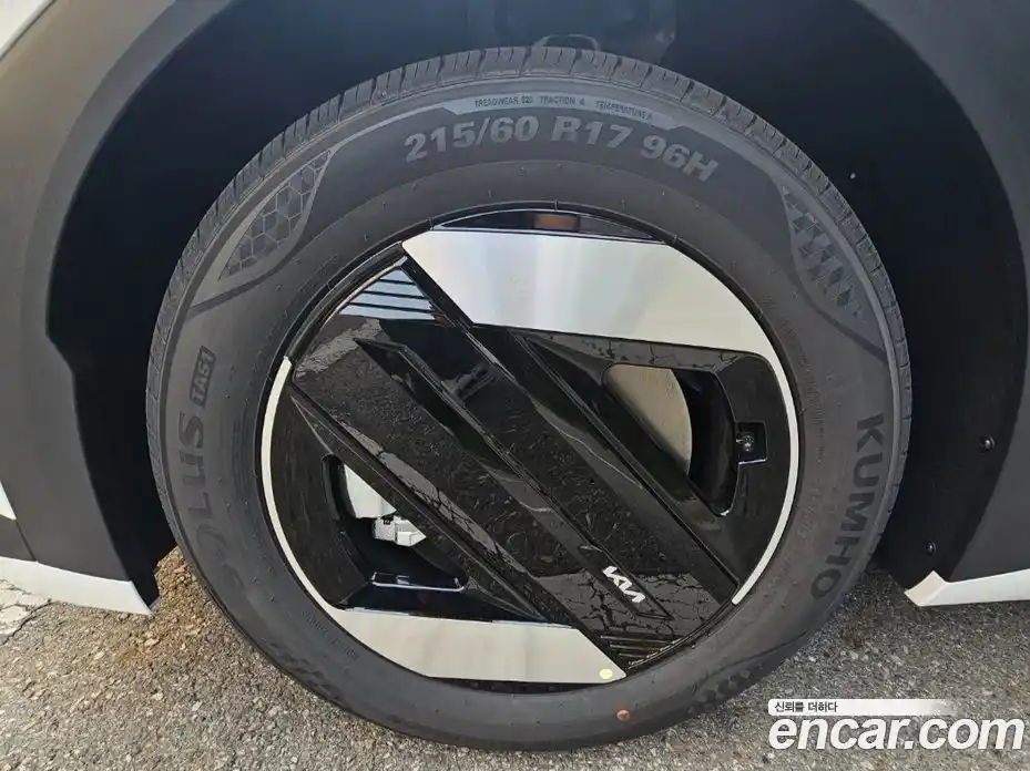 Kia EV4 2026 Автомат в Москве № 123212, фото 18