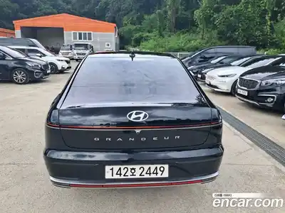 Hyundai Grandeur 2024 1.6 Автомат в Москве № 124672, миниатюра 4