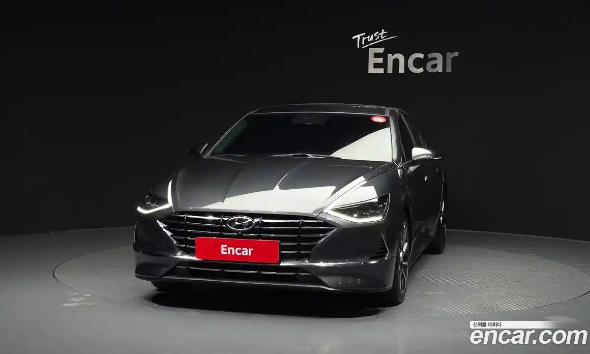 Hyundai Sonata 2023 2.0 Автомат в Москве № 124937, фото 15