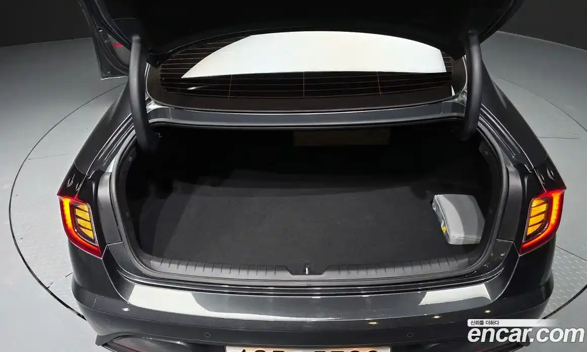 Hyundai Sonata 2023 2.0 Автомат в Москве № 124937, фото 20