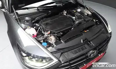 Hyundai Sonata 2023 2.0 Автомат в Москве № 124937, миниатюра 4