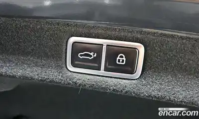 Hyundai Grandeur 2024 1.6 Автомат в Москве № 125192, миниатюра 3