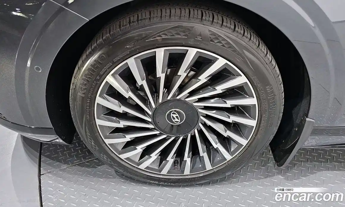 Hyundai Grandeur 2024 1.6 Автомат в Москве № 125192, фото 4