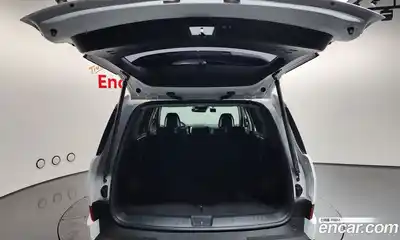 Hyundai Santa Fe 2024 2.5 Автомат в Москве № 126582, миниатюра 5