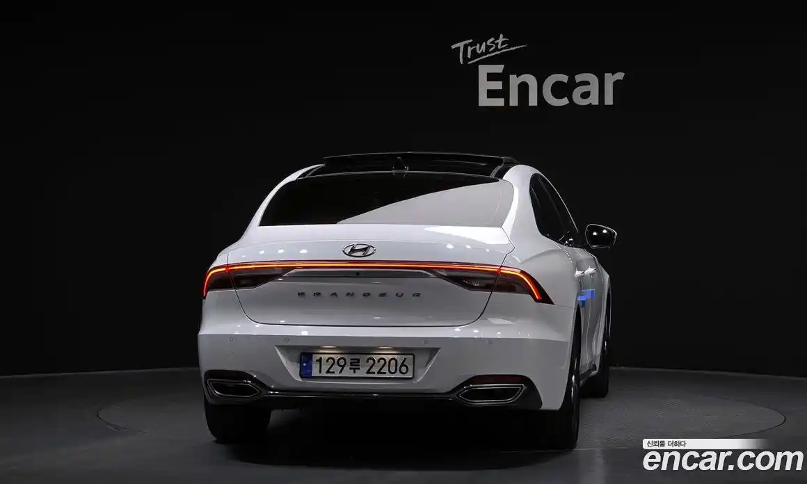 Hyundai Grandeur 2023 2.5 Автомат в Москве № 126888, фото 4