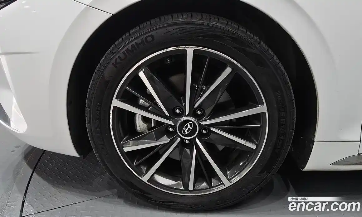 Hyundai Grandeur 2023 2.5 Автомат в Москве № 126888, фото 5