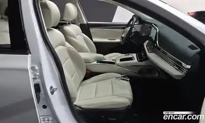 Hyundai Grandeur 2023 2.5 Автомат в Москве № 126888, миниатюра 10