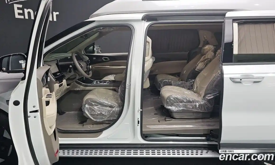 Kia Canival 2026 1.6 Автомат в Москве № 127406, фото 8