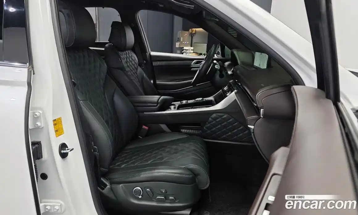 Genesis GV80 2023 2.5 Автомат в Москве № 129048, фото 8