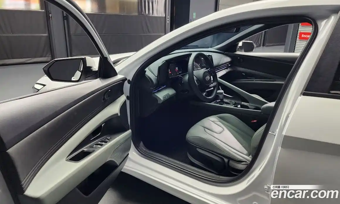 Hyundai Avante 2025 1.6 Автомат в Москве № 129766, фото 1