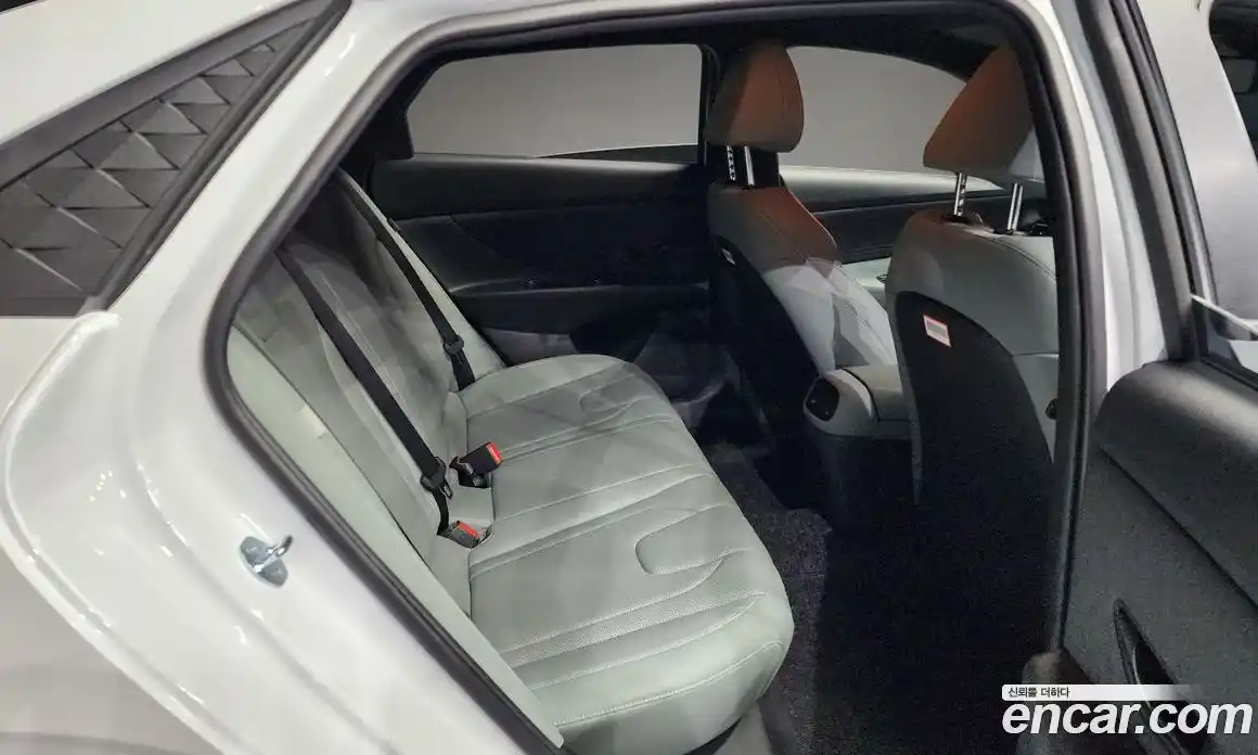 Hyundai Avante 2025 1.6 Автомат в Москве № 129766, фото 4