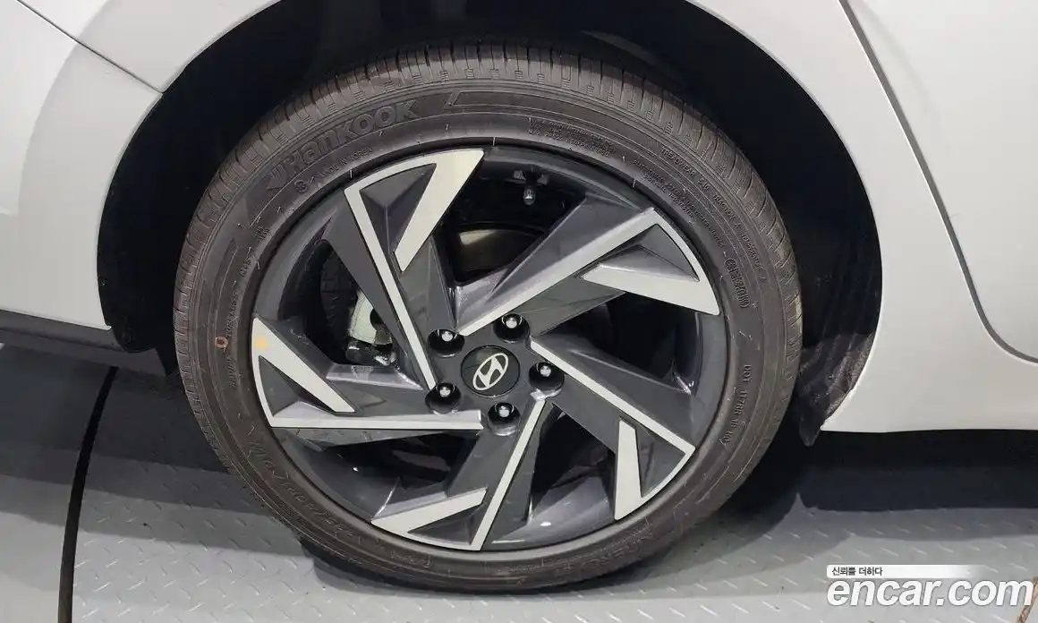 Hyundai Avante 2025 1.6 Автомат в Москве № 129766, фото 8