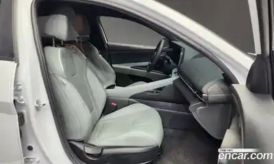 Hyundai Avante 2025 1.6 Автомат в Москве № 129766, миниатюра 9