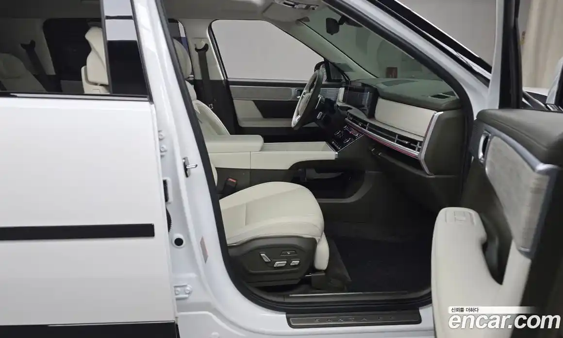 Hyundai Santa Fe 2024 2.5 Автомат в Москве № 130254, фото 16