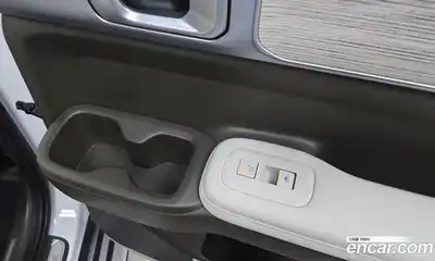 Hyundai Santa Fe 2024 2.5 Автомат в Москве № 130254, миниатюра 5