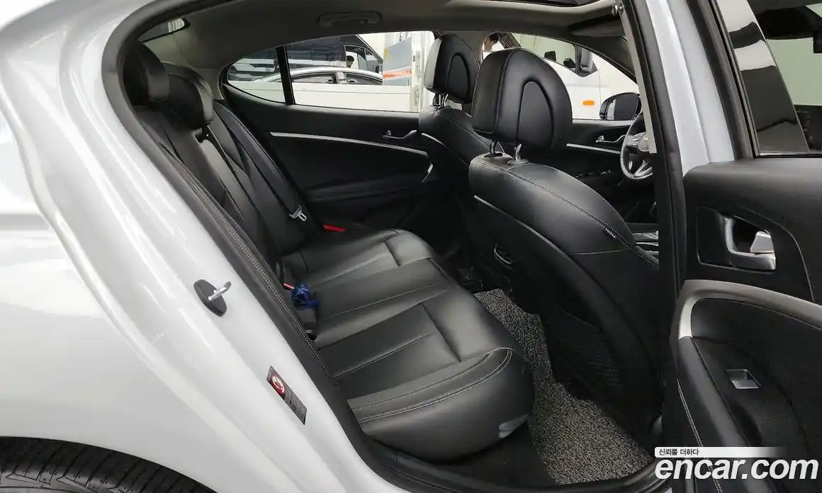 Genesis G70 2018 2.0 Автомат в Москве № 13054, фото 15