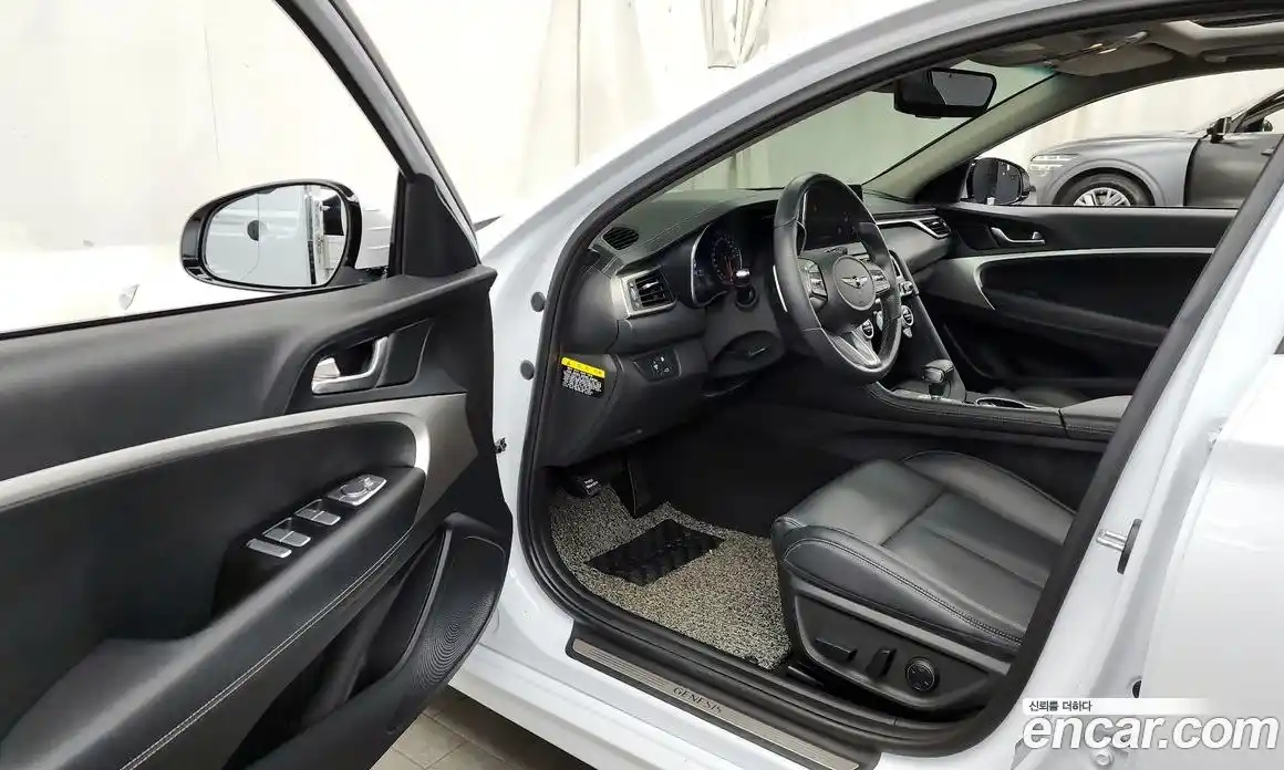 Genesis G70 2018 2.0 Автомат в Москве № 13054, фото 9