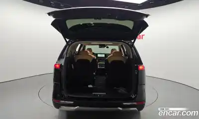 Kia Canival 2023 3.5 Автомат в Москве № 133034, миниатюра 2