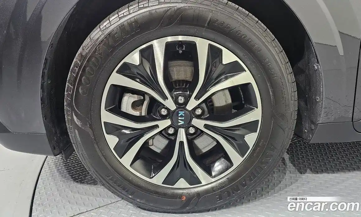 Kia Canival 2021 2.2 Автомат в Москве № 133706, фото 14