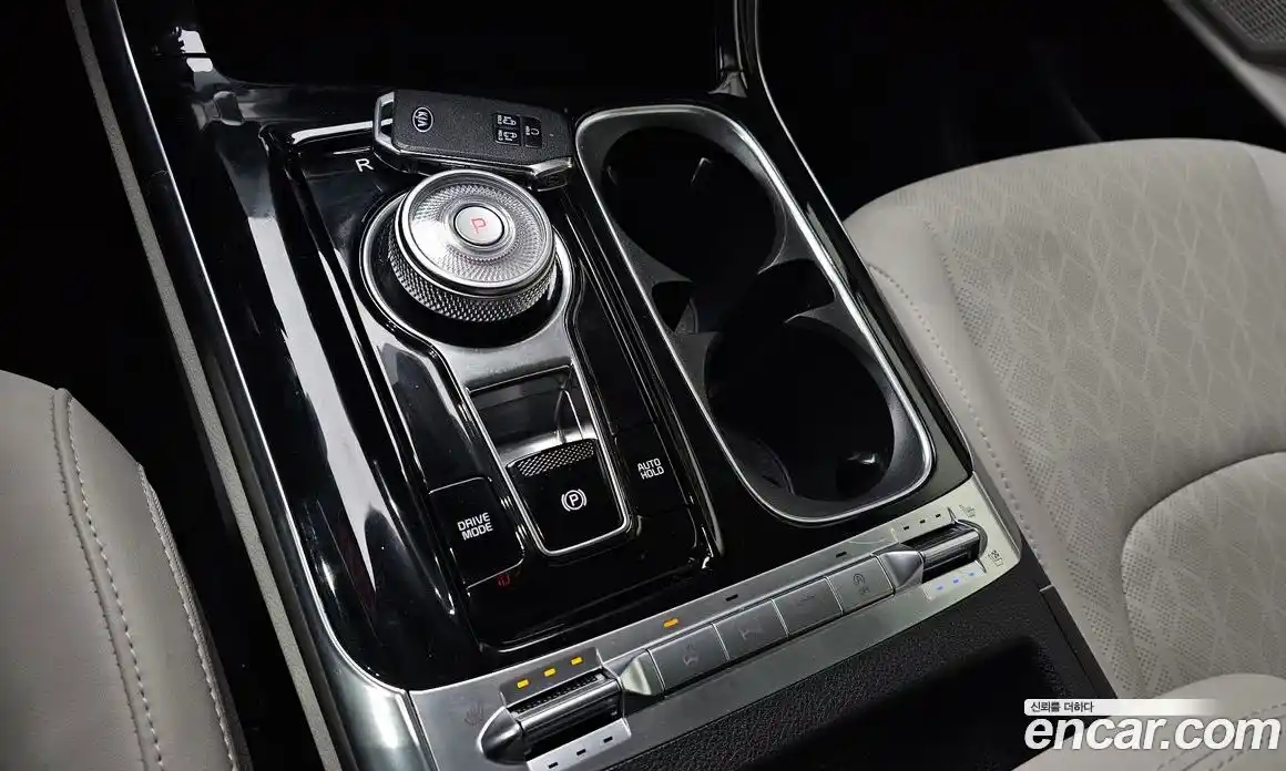 Kia Canival 2021 2.2 Автомат в Москве № 133706, фото 19