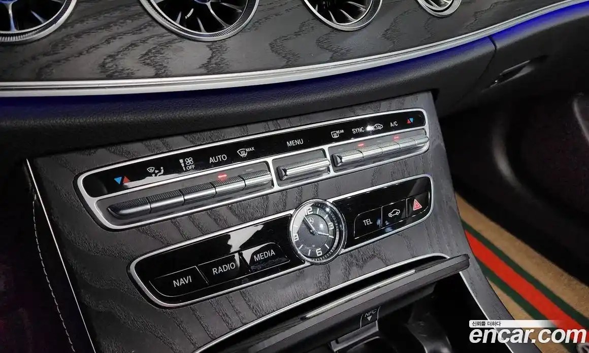 Mercedes-Benz E-Class 2019 1.9 Автомат в Москве № 135894, фото 11