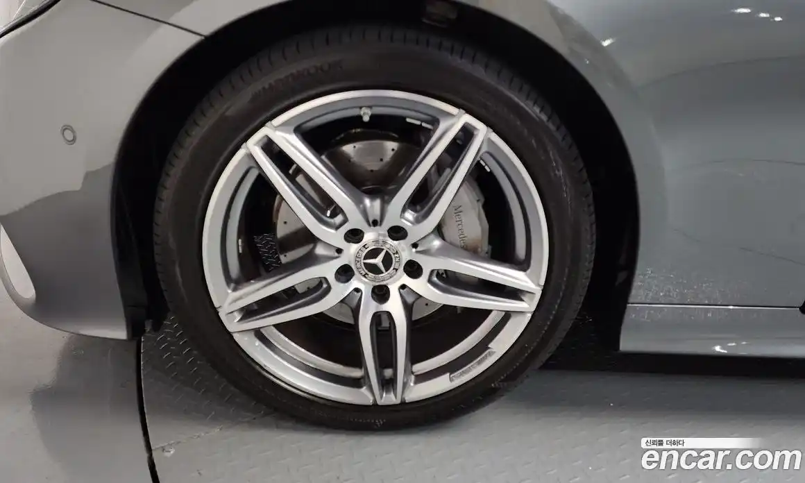 Mercedes-Benz E-Class 2019 1.9 Автомат в Москве № 135894, фото 20