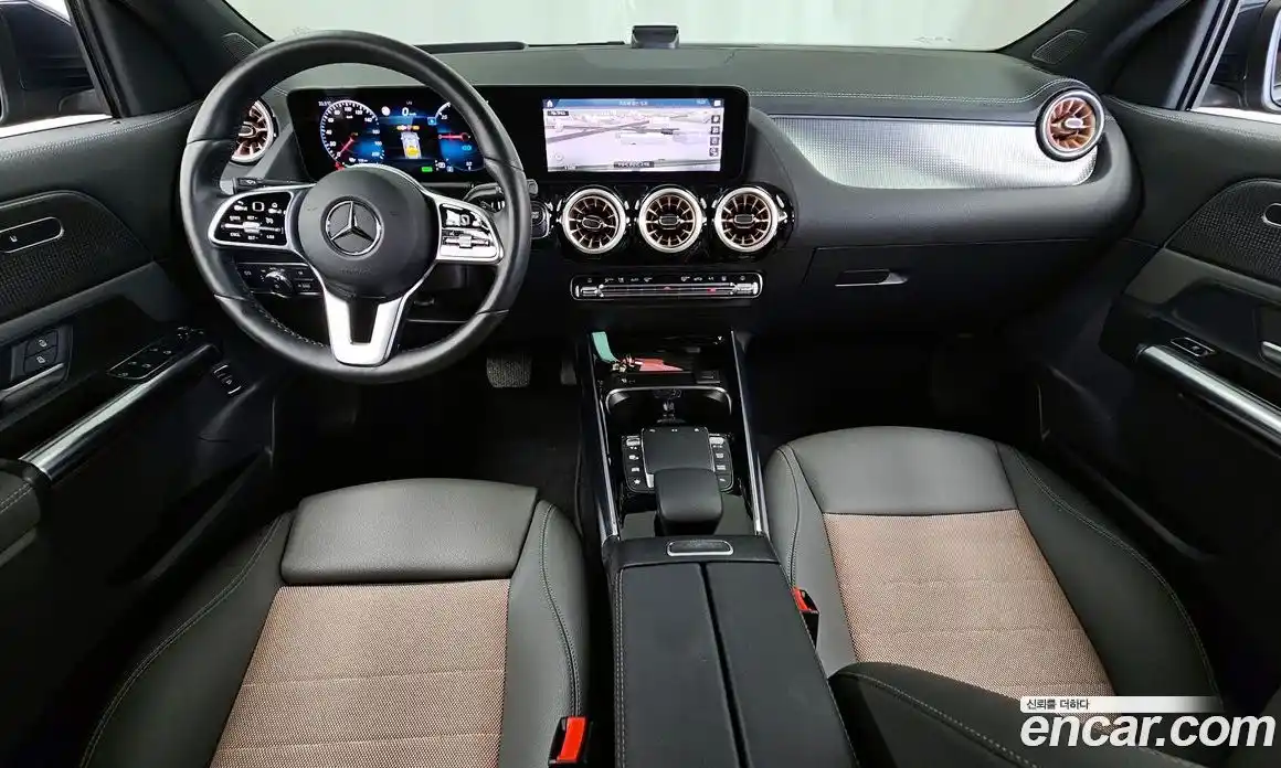 Mercedes-Benz EQA 2022 0.2 Автомат в Москве № 137304, фото 7