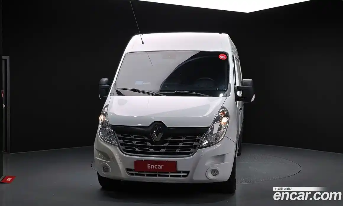 Renault Master 2019 2.3 Механическая в Москве № 140864, фото 16
