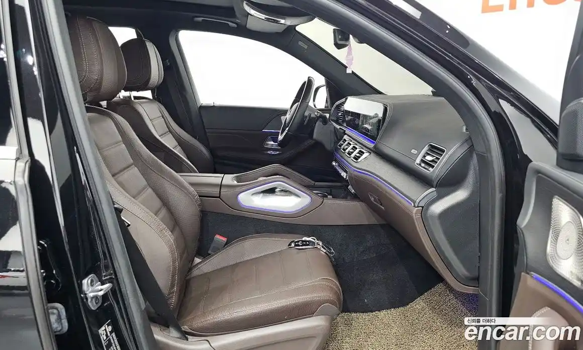 Mercedes-Benz GLS-Class 2023 2.9 Автомат в Москве № 141298, фото 1