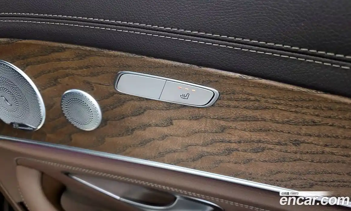 Mercedes-Benz E-Class 2020 2.0 Автомат в Москве № 143169, фото 18