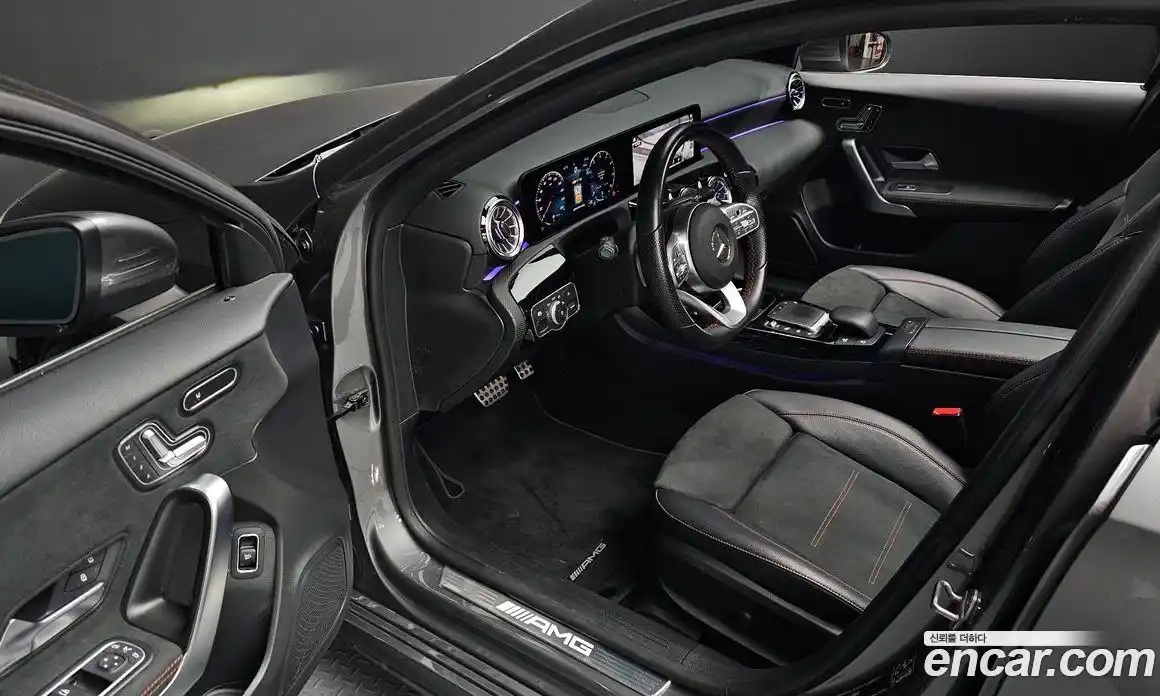 Mercedes-Benz A-Class 2021 2.0 Автомат в Москве № 143323, фото 11