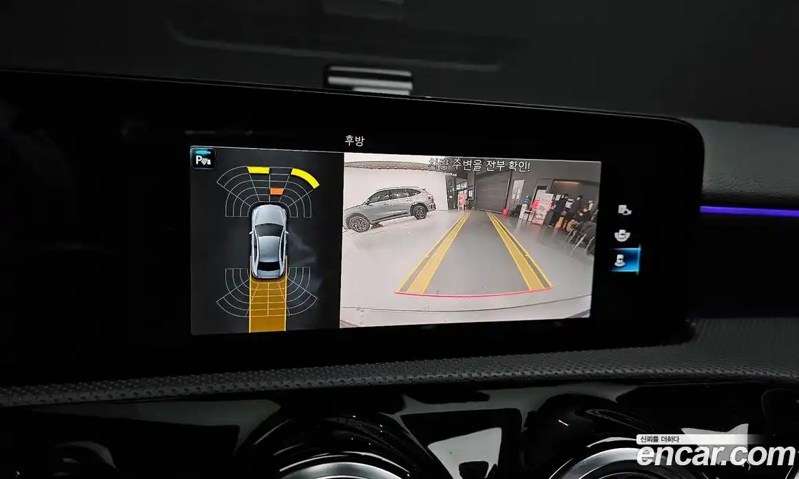 Mercedes-Benz A-Class 2021 2.0 Автомат в Москве № 143323, фото 15