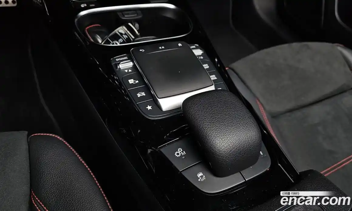 Mercedes-Benz A-Class 2021 2.0 Автомат в Москве № 143323, фото 19