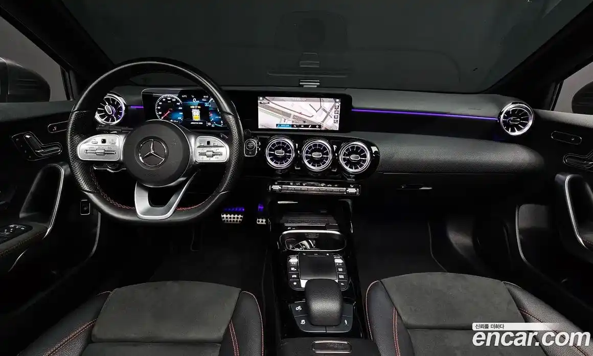 Mercedes-Benz A-Class 2021 2.0 Автомат в Москве № 143323, фото 7