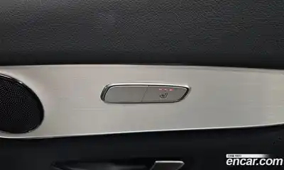 Mercedes-Benz GLC-Class 2020 1.9 Автомат в Москве № 143771, миниатюра 11