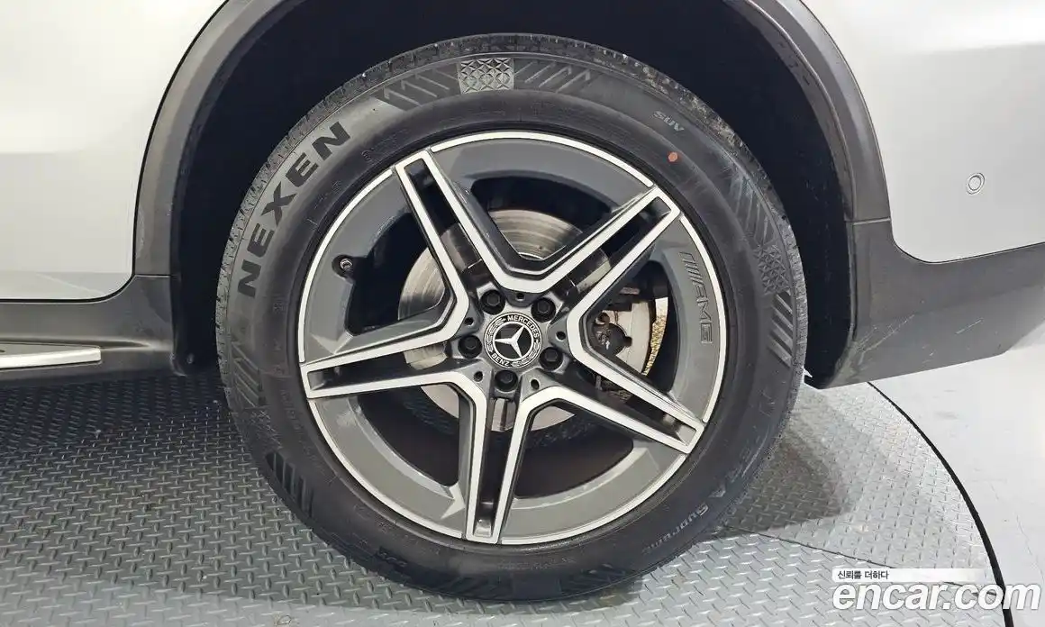 Mercedes-Benz GLC-Class 2020 1.9 Автомат в Москве № 143771, фото 12