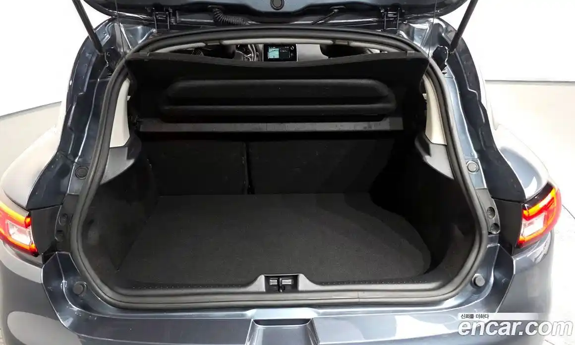 Renault Cilo 2018 1.5 Автомат в Москве № 145678, фото 20