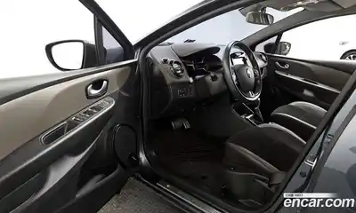 Renault Cilo 2018 1.5 Автомат в Москве № 145678, миниатюра 4