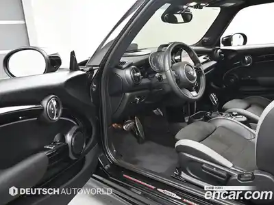 Mini Cooper 2023 2.0 Автомат в Москве № 147100, миниатюра 11