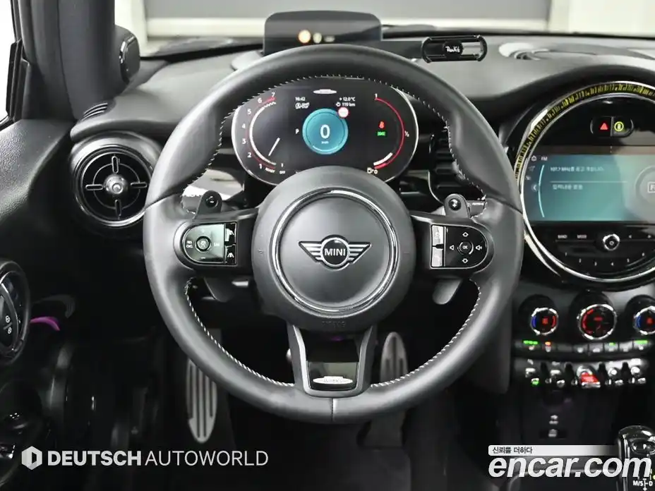 Mini Cooper 2023 2.0 Автомат в Москве № 147100, фото 13