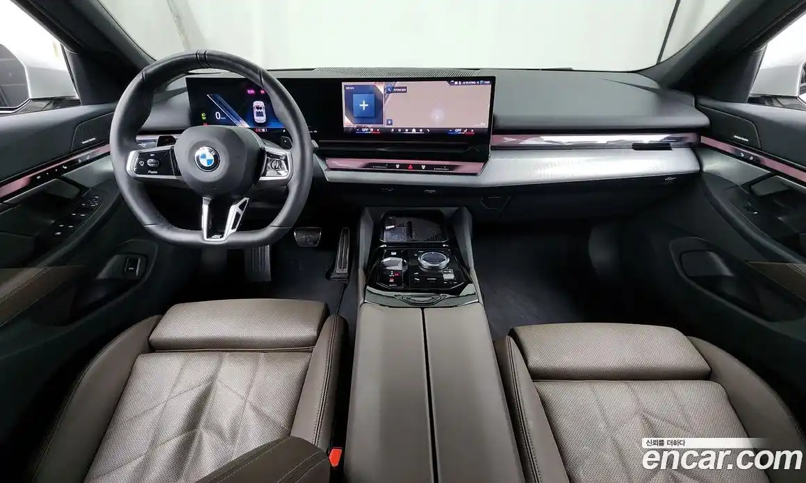 BMW 5-Series 2025 2.0 Автомат в Москве № 157438, фото 14