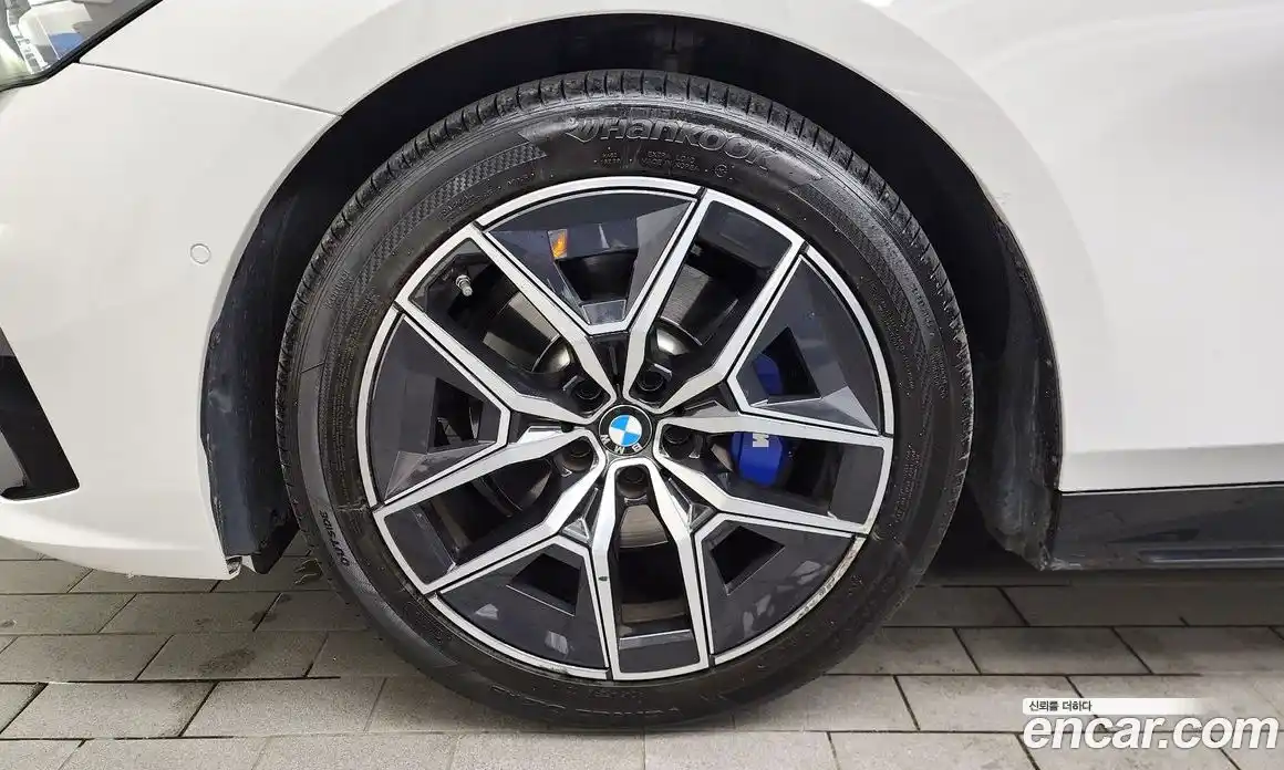 BMW 5-Series 2025 2.0 Автомат в Москве № 157438, фото 9